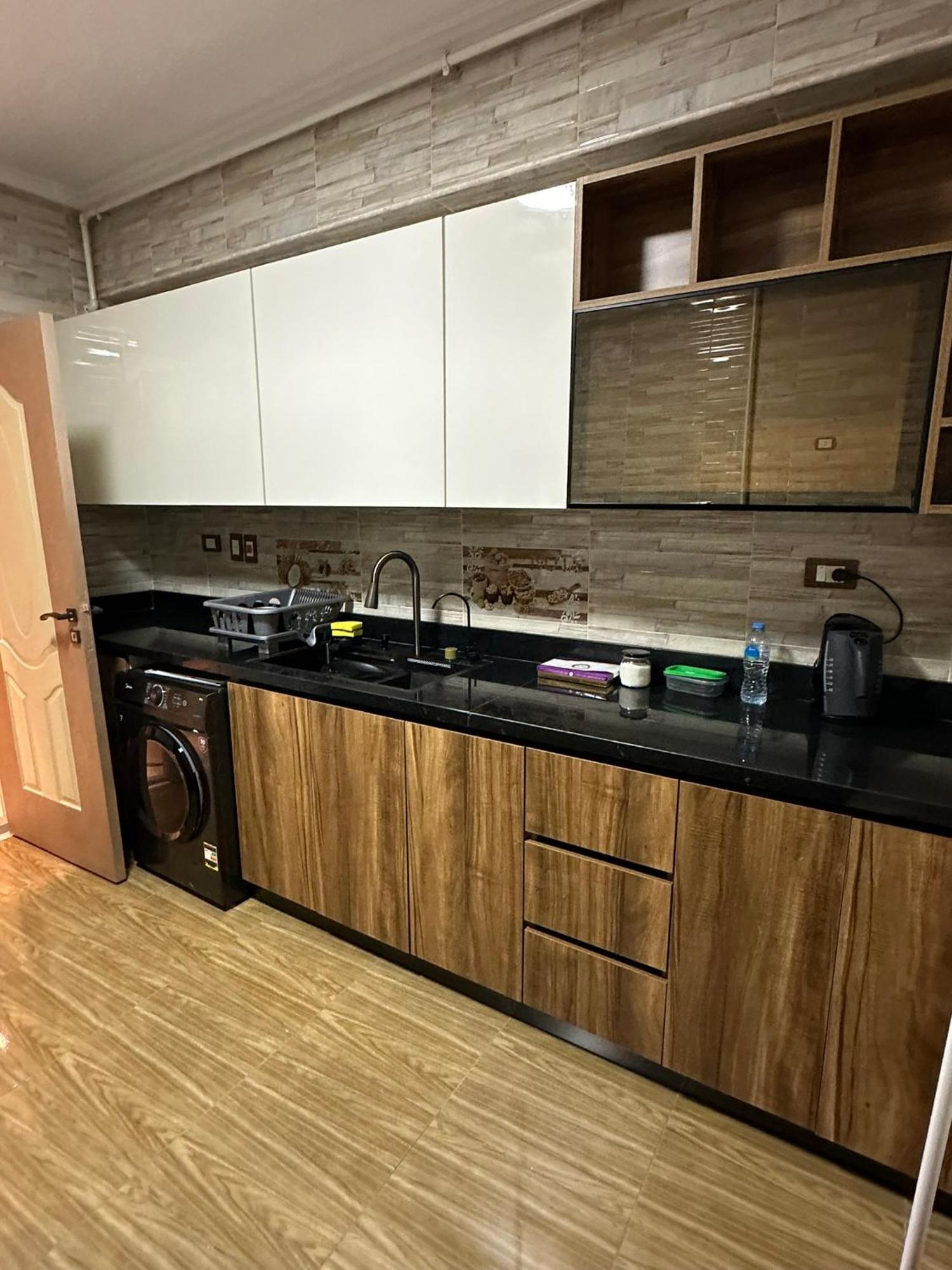 New Cairo- Luxury Hotel-style In East Of The Academy Eng02
